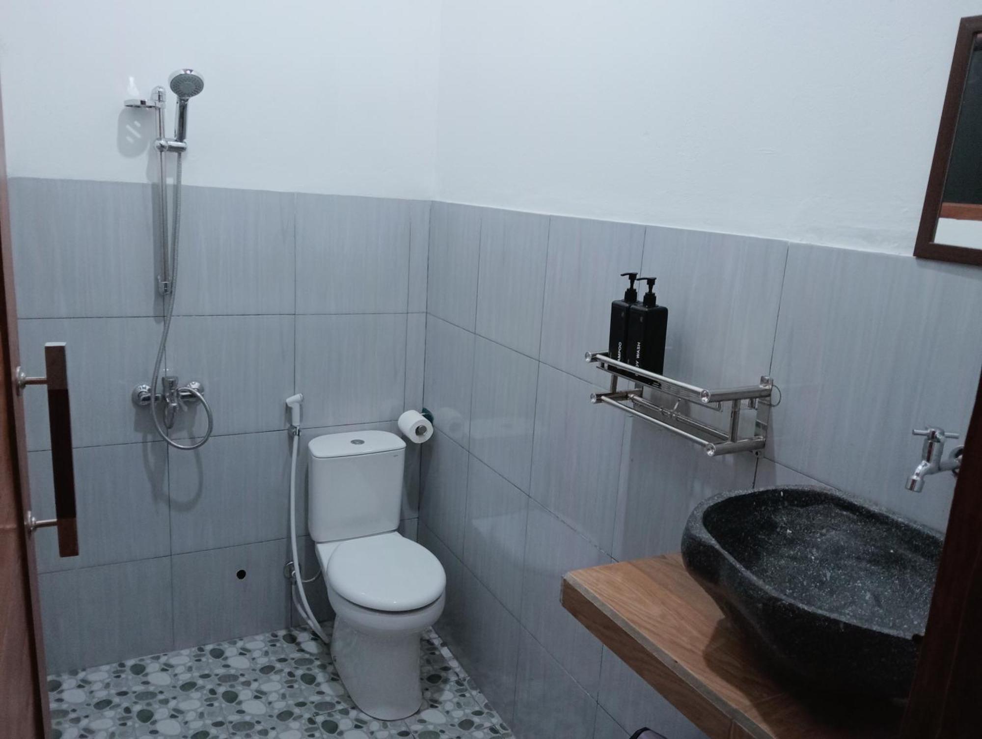 Jepun Homestay Lemukih Singaraja Exterior foto