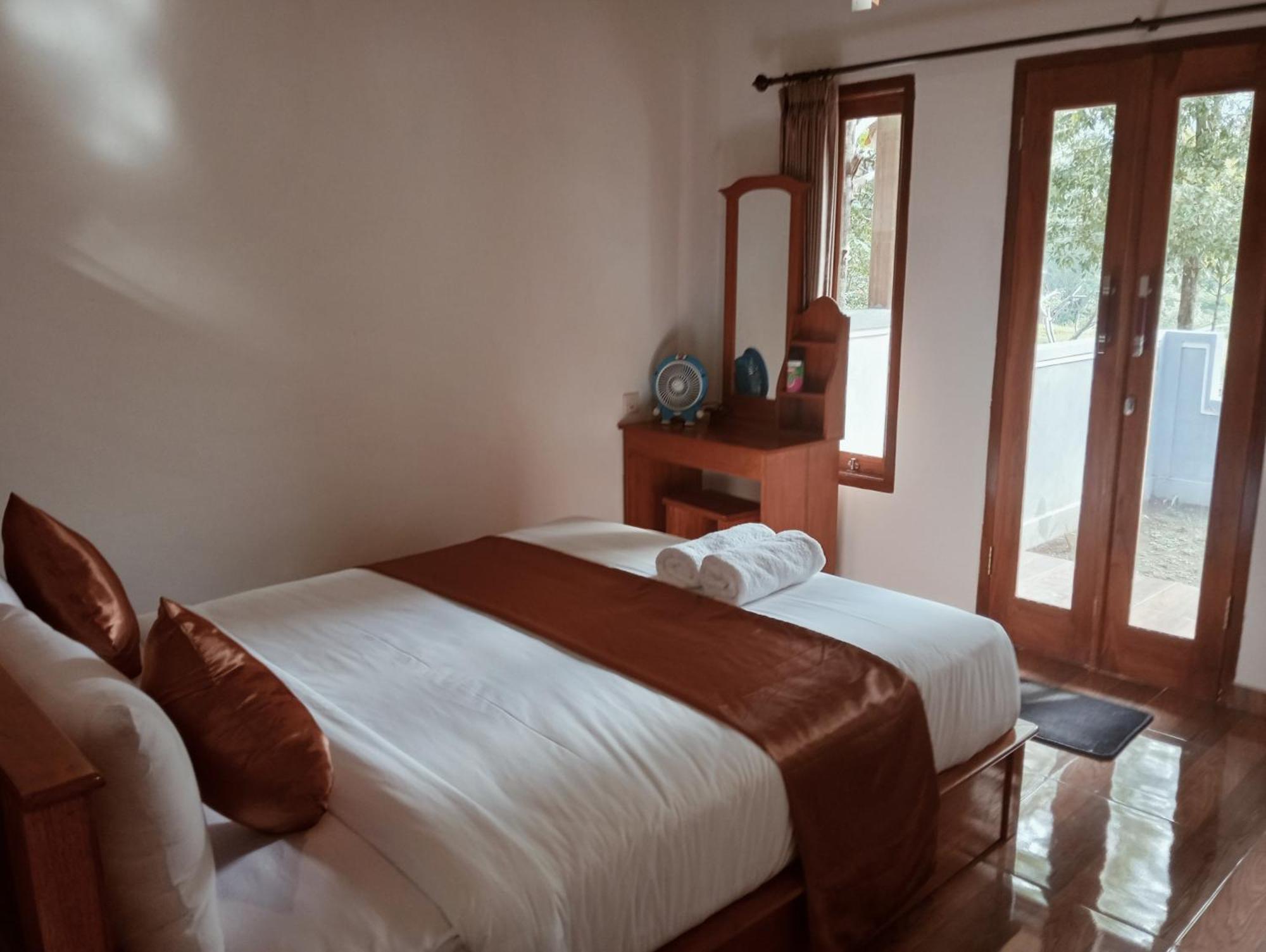 Jepun Homestay Lemukih Singaraja Exterior foto